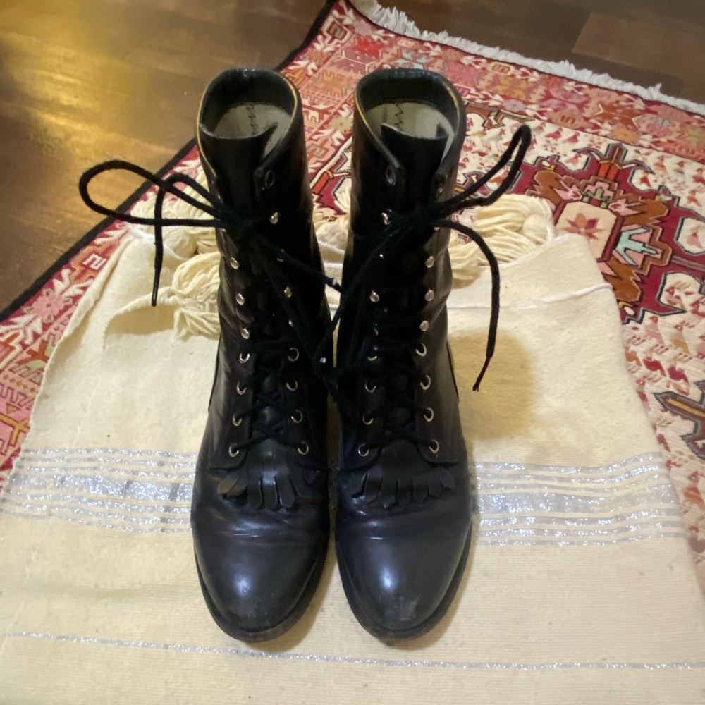 Black Vintage Justin Boots with tassels